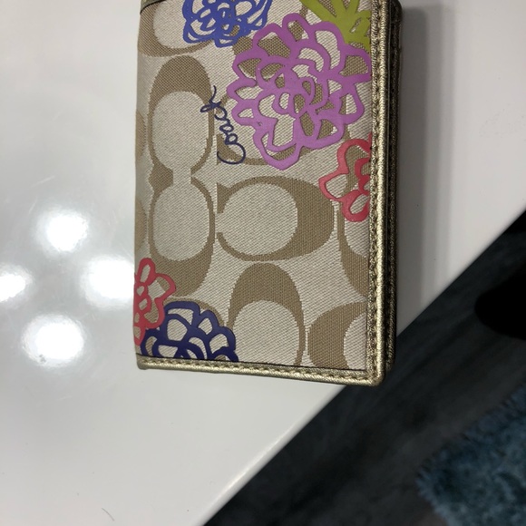 Coach Accessories - Coach card holder authentic